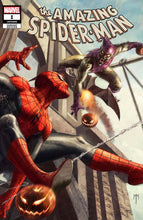 Load image into Gallery viewer, AMAZING SPIDER-MAN 1 UNKNOWN COMICS MARCO MASTRAZZO EXCLUSIVE VAR (04/06/2022) (04/27/2022)