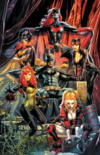 Load image into Gallery viewer, BATMAN #125 2ND PTG UNKNOWN COMICS JAY ANACLETO EXCLUSIVE VIRGIN FOIL VAR (08/17/2022)

